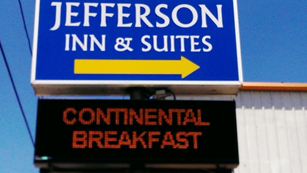 Jefferson Inn And Suites Exterior photo